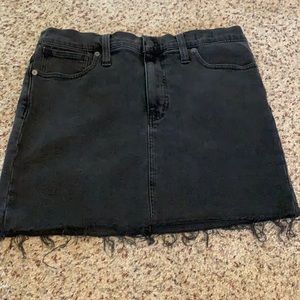 Madewell black denim skirt size 29
